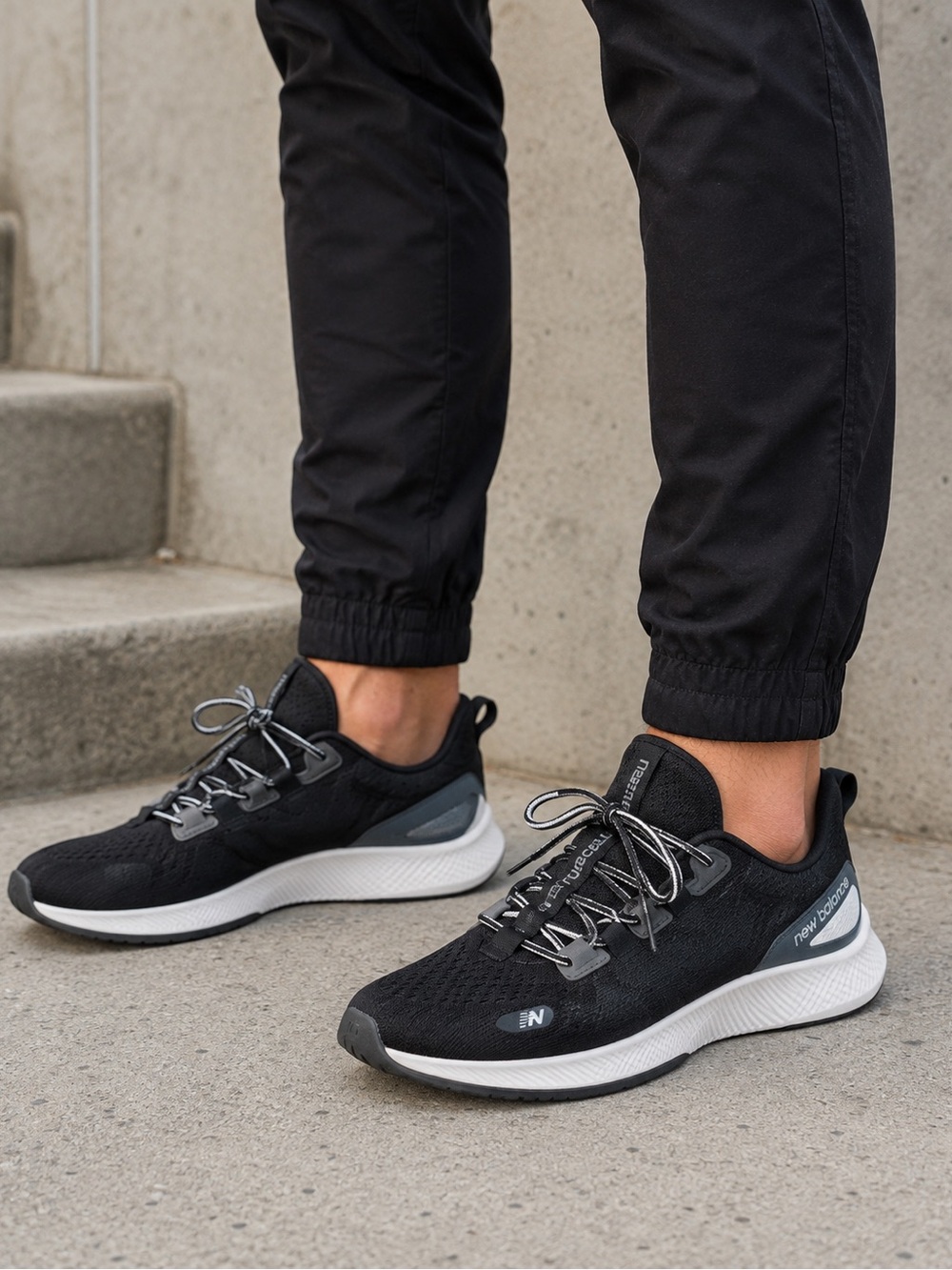 New Balance FuelCell 100 Men’s Size 11 Black Gray Training Shoes